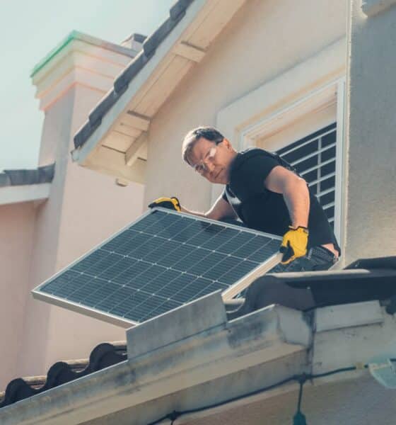 Montaggio di pannelli fotovoltaici