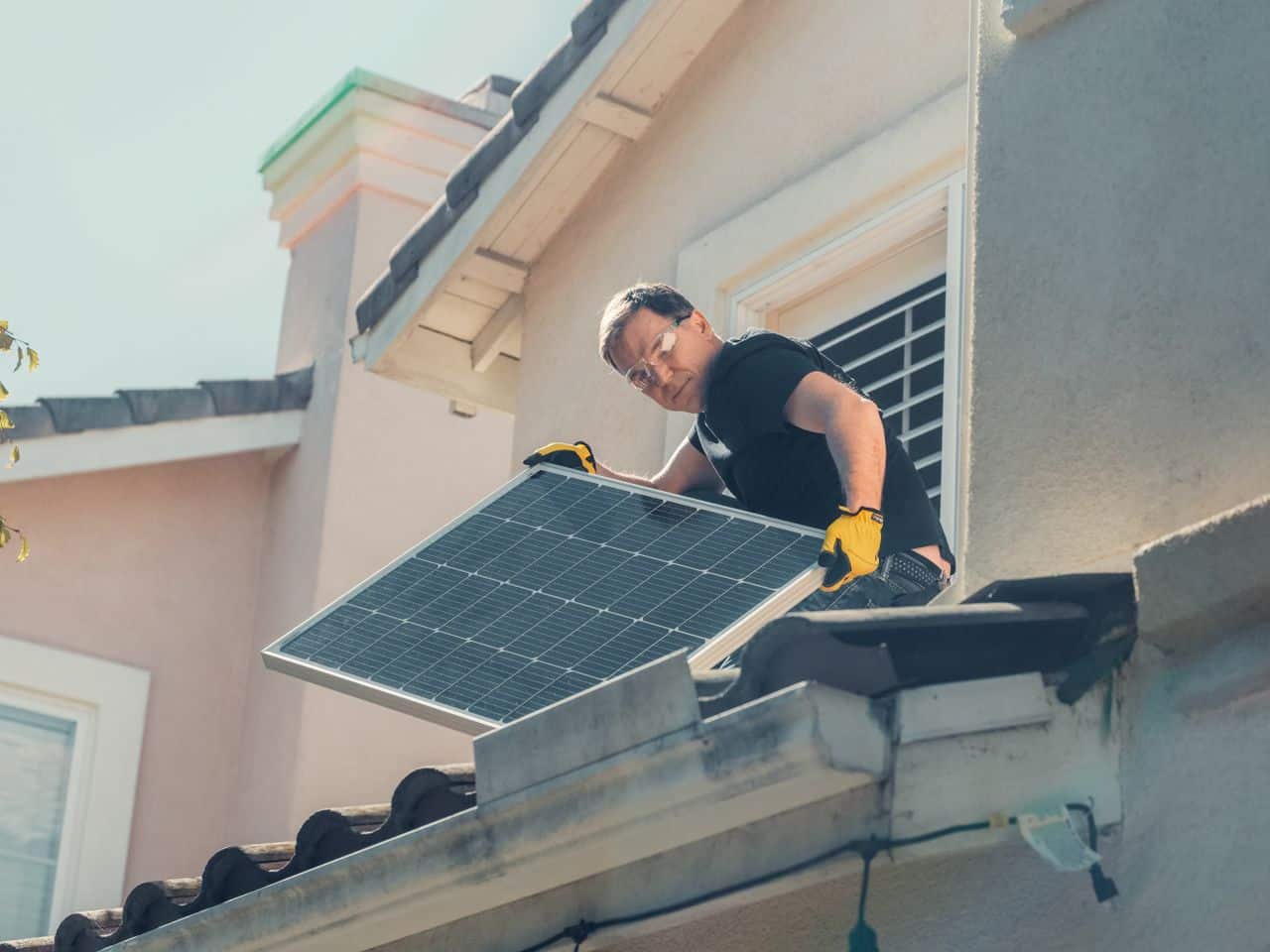 Montaggio di pannelli fotovoltaici